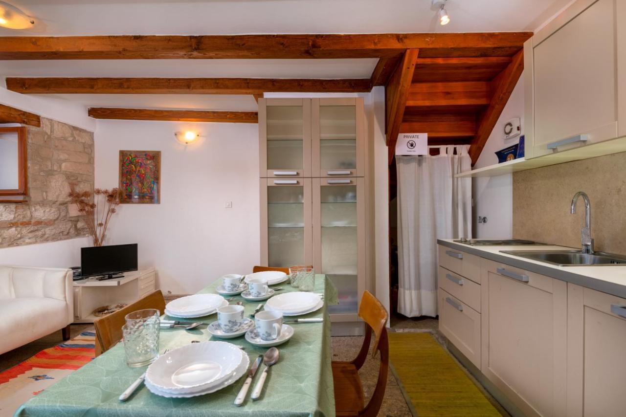 Apartment Blue Bay Free Parking Rovinj Eksteriør billede